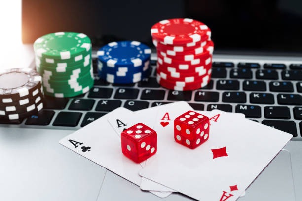 Caishen Wins slot game interface showing reels and fortune symbols